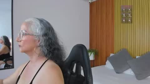 C A T A L I N A online show from 07-01-26, 07:02