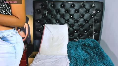 Catalina online show from 03-31-26, 06:19