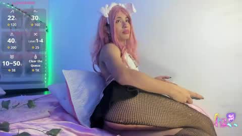 catalinasantanaa  online show from 04-17-26, 07:39