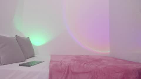      online show from 06-18-26, 12:09