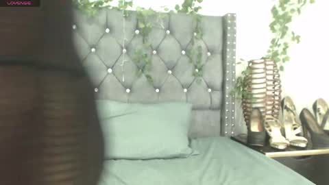 Snapshot of cathalinasharon chatting on 05-01-26, 02:43 cathalina online show from 05-01-26, 02:43