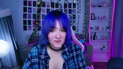 KettieHi My name is Katie I love drawing and I can play the guitar. And  love dancing online show from 06-27-26, 06:07