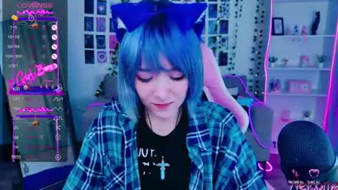 KettieHi My name is Katie I love drawing and I can play the guitar. And  love dancing online show from 07-09-26, 11:58