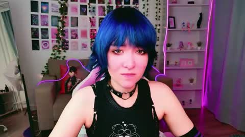 KettieHi My name is Katie I love drawing and I can play the guitar. And  love dancing online show from 08-06-26, 05:53