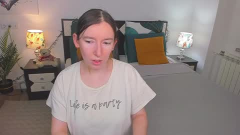 Catrin online show from 12-24-24, 01:59