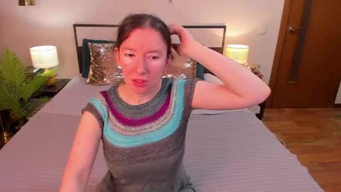 Catrin online show from 05-15-26, 03:35