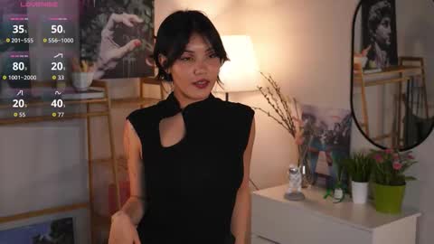 Snapshot of catheryneells chatting on 09-22-25, 04:09 Lee online show from 09-22-25, 04:09