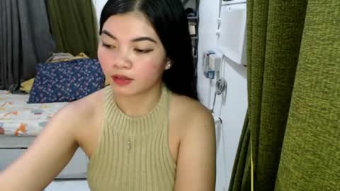 Snapshot of cathy_lyn chatting on 07-15-26, 11:04 cathy_lyn online show from 07-15-26, 11:04