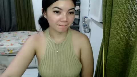 Snapshot of cathy_lyn chatting on 07-17-26, 10:03 cathy_lyn online show from 07-17-26, 10:03