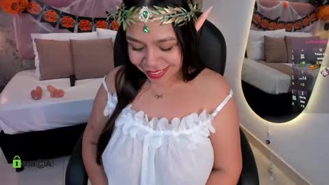 Snapshot of catilica__sweet chatting on 10-31-25, 08:54 Catilica online show from 10-31-25, 08:54