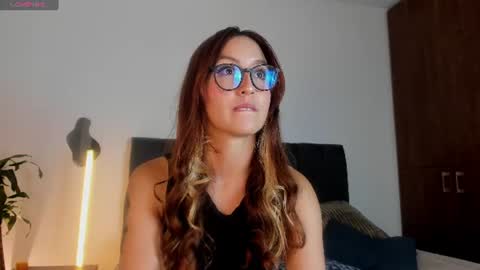 Snapshot of catimore chatting on 06-17-26, 03:24 Catimore online show from 06-17-26, 03:24