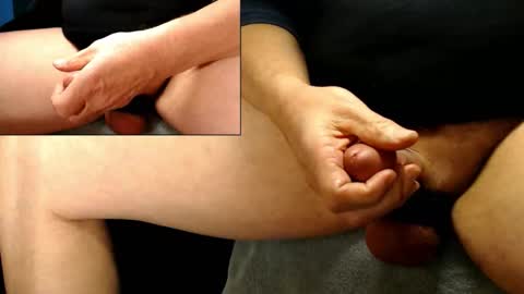 Snapshot of catlover03 chatting on 01-13-26, 05:18 Mike online show from 01-13-26, 05:18