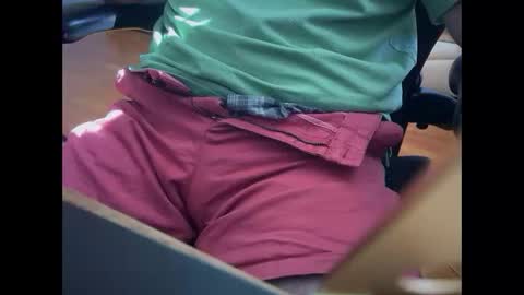 catmandoo21001 online show from 10-03-25, 03:42