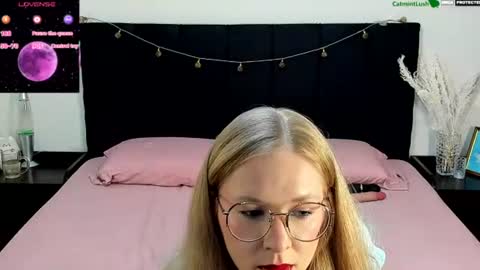 Snapshot of catmintlush chatting on 07-05-26, 11:34 CatmintLush online show from 07-05-26, 11:34
