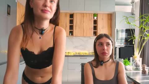 Snapshot of catolinanight chatting on 09-14-25, 06:56 catolinanight online show from 09-14-25, 06:56