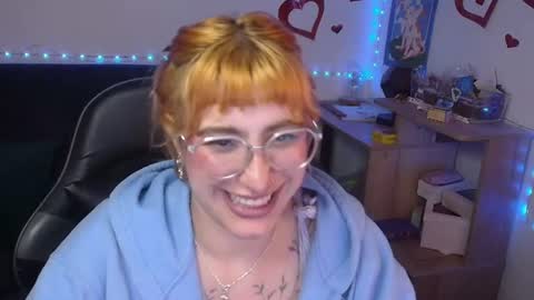Snapshot of catsito chatting on 06-16-26, 06:16 im MIA -Independent Model MY OF is catsito3 online show from 06-16-26, 06:16