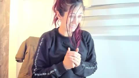 Snapshot of catt_evans1 chatting on 01-13-25, 05:01 CATT EVANS online show from 01-13-25, 05:01