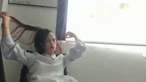 Snapshot of catt_evans1 chatting on 01-15-25, 08:16 CATT EVANS online show from 01-15-25, 08:16