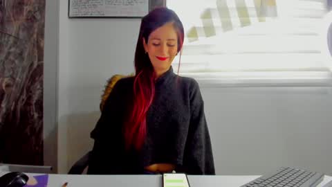 Snapshot of catt_evans1 chatting on 02-07-25, 10:30 CATT EVANS online show from 02-07-25, 10:30