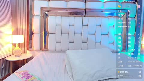 Snapshot of cattaleeyaa chatting on 01-31-25, 04:14 CATALEYA online show from 01-31-25, 04:14