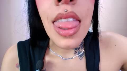 Cattleya online show from 02-02-26, 01:37