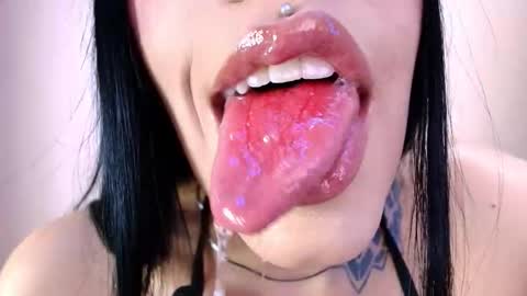 Cattleya online show from 02-22-26, 02:56