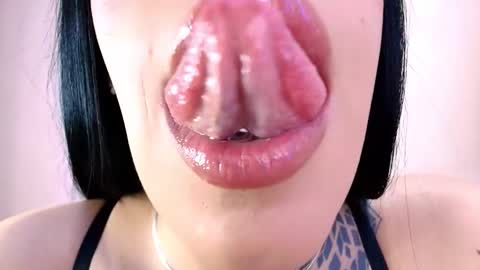 Cattleya online show from 03-13-26, 12:50