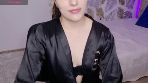 Cattleya online show from 01-17-26, 04:43