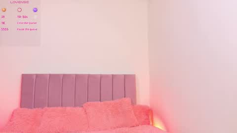 Snapshot of catty_20 chatting on 11-07-25, 02:17 Valentina online show from 11-07-25, 02:17