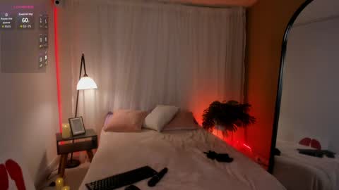 Snapshot of caty_loves chatting on 05-20-26, 10:49 Caty online show from 05-20-26, 10:49