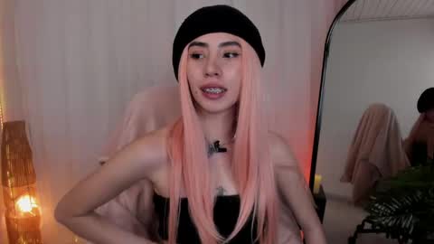Snapshot of caty_loves chatting on 06-02-26, 10:23 Caty online show from 06-02-26, 10:23