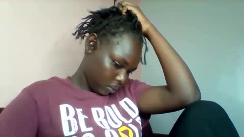 Snapshot of cavy_sweet chatting on 03-19-26, 08:07 Mecy online show from 03-19-26, 08:07