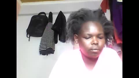 Snapshot of cavy_sweet chatting on 04-03-26, 08:01 Mecy online show from 04-03-26, 08:01