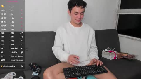 Cayden online show from 01-18-26, 04:16