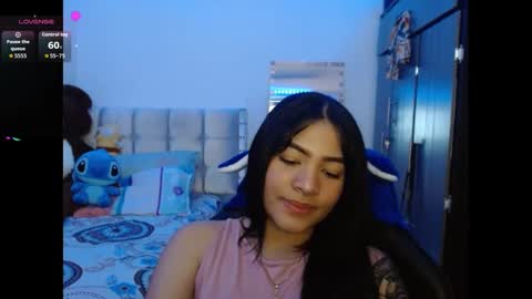 Snapshot of caylinn19 chatting on 09-20-25, 04:57 Caylinn online show from 09-20-25, 04:57