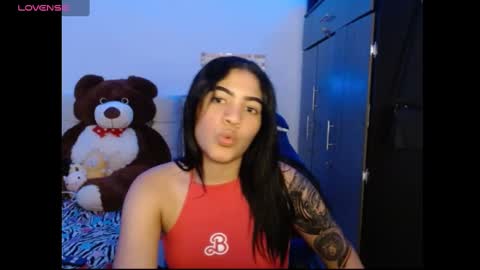 Snapshot of caylinn19 chatting on 10-14-25, 03:29 Caylinn online show from 10-14-25, 03:29