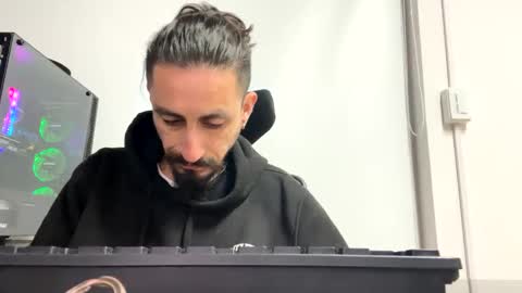 cayu_frensh94 online show from 12-21-24, 11:02