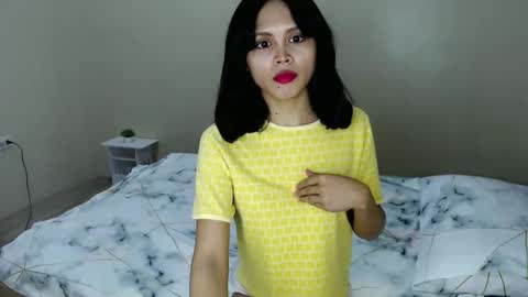 Selena online show from 10-01-25, 12:44