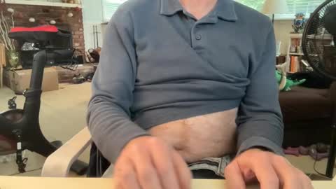 Snapshot of cbjohnjohn chatting on 11-15-25, 09:21 John online show from 11-15-25, 09:21