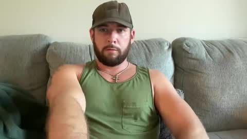 Snapshot of cboyy20 chatting on 11-14-25, 08:18 cboyy20 online show from 11-14-25, 08:18