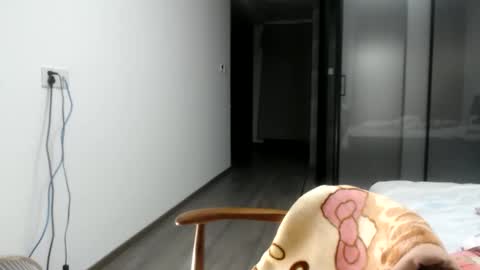 Snapshot of cbz112233 chatting on 02-24-25, 07:41 ANNYANNY online show from 02-24-25, 07:41