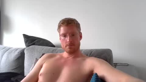 Snapshot of ccloser87 chatting on 12-27-24, 01:18 ccloser87 online show from 12-27-24, 01:18