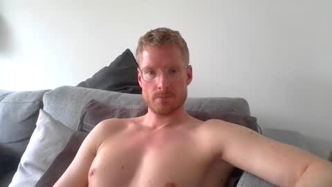 Snapshot of ccloser87 chatting on 11-02-25, 11:12 ccloser87 online show from 11-02-25, 11:12