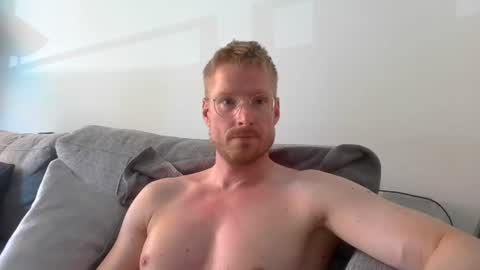 Snapshot of ccloser87 chatting on 06-20-26, 03:48 ccloser87 online show from 06-20-26, 03:48