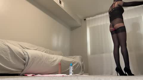 cd_pr1nc3ss online show from 03-01-25, 07:37