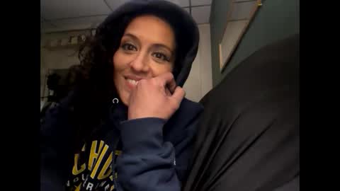 cece_vibez online show from 11-30-25, 10:08