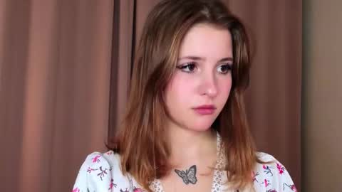 Lina  online show from 02-28-26, 07:15