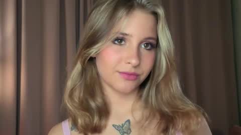 Lina  online show from 03-29-26, 07:14