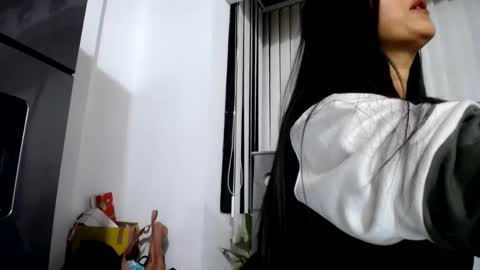 Snapshot of cecihotty4u chatting on 03-01-25, 02:59 ceci online show from 03-01-25, 02:59