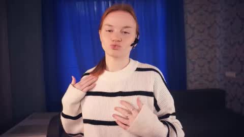 Snapshot of cecillecolgate chatting on 11-16-25, 06:52 Cristy online show from 11-16-25, 06:52